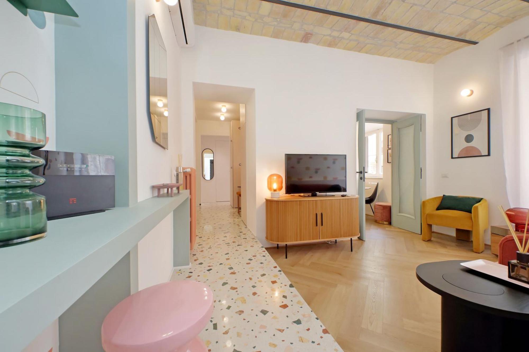 Ych-Colorful And Classy Apartment Near Fori Imperiali Rome Exterior photo